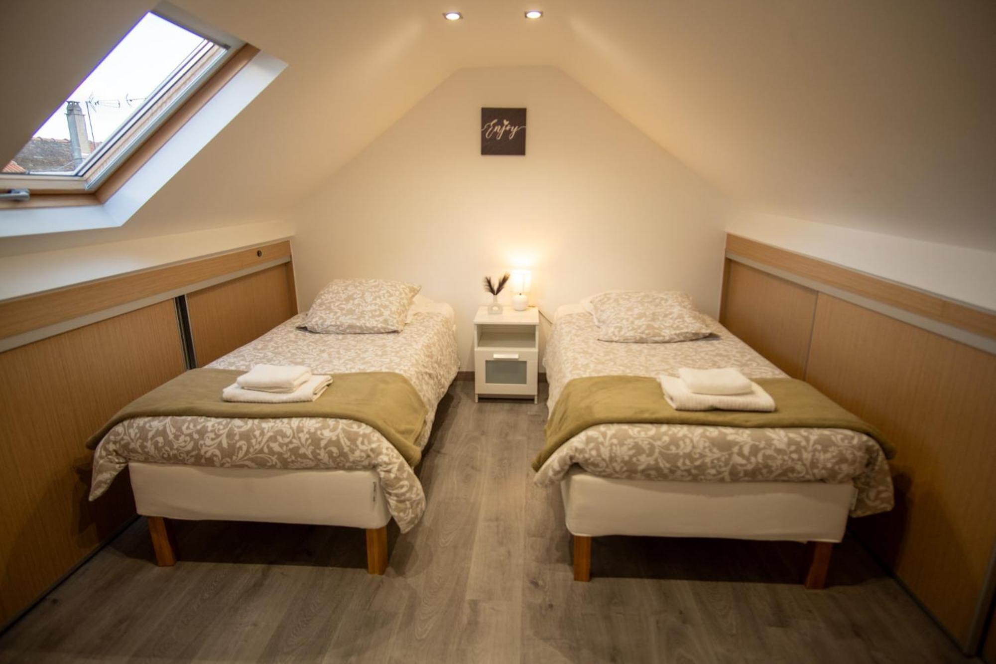 A L'Ombre Du Pin "7" - Spacious T3 Duplex Near Disneyland And Paris, 1-6 Guests Le Pin  Esterno foto